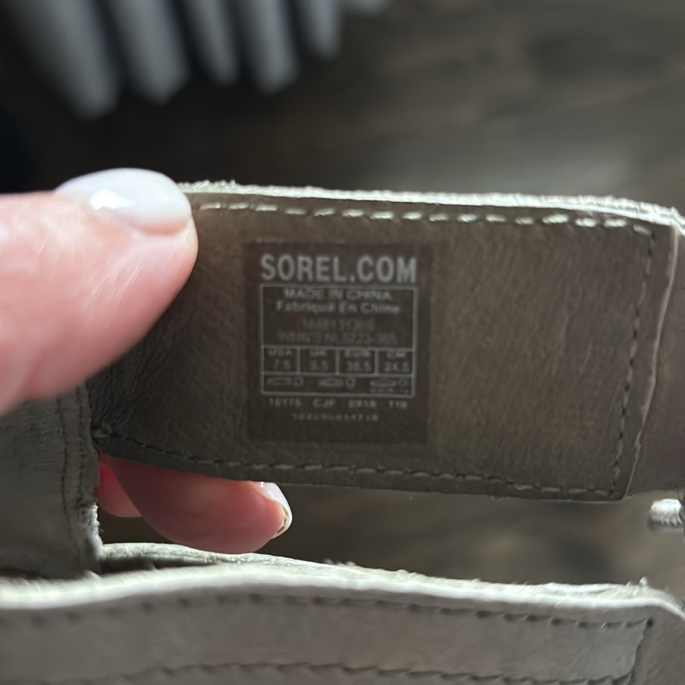 Women's Sorel Strappy Sandals in Olive Green - Picture 5 of 5